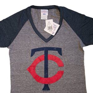 Minnesota Twins Womens Small T Shirt Gray Distressed Tee Campus Lifestyle S